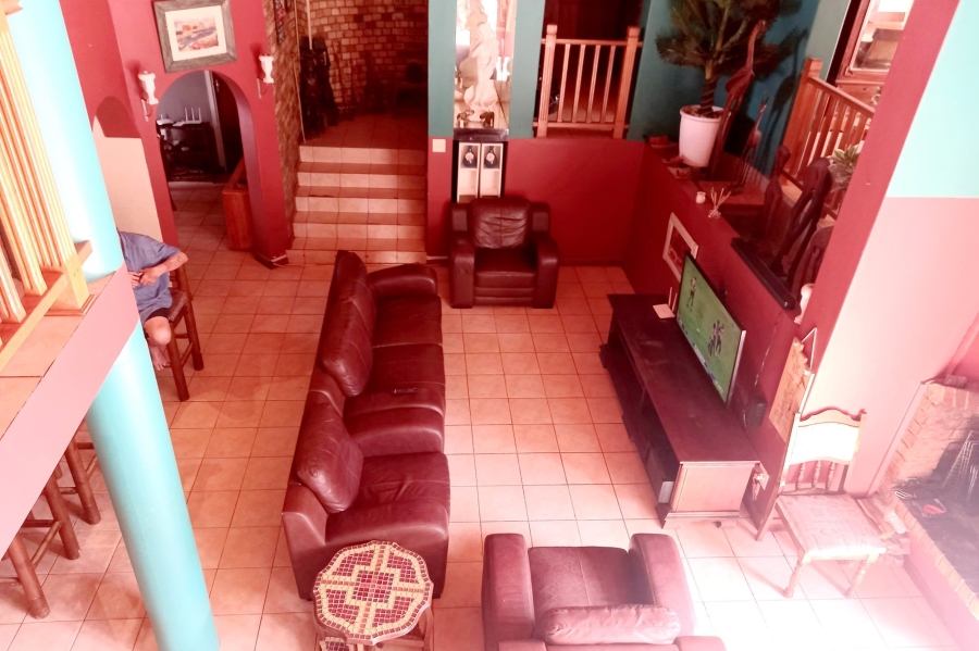5 Bedroom Property for Sale in Vredenburg Western Cape
